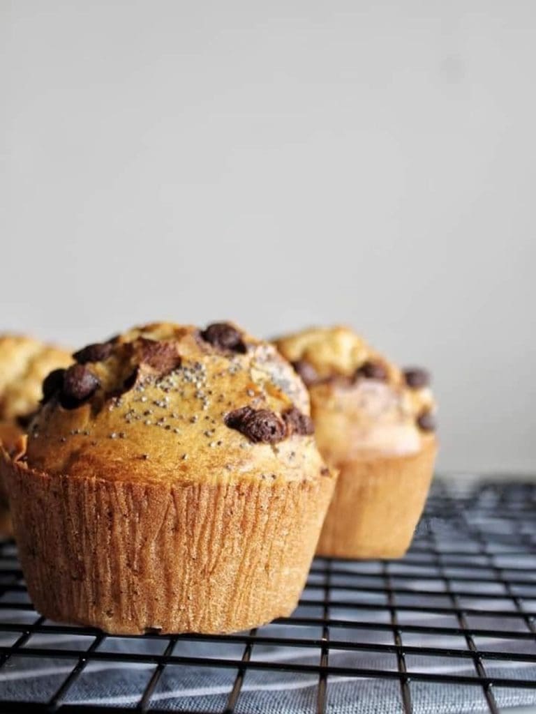 How To Combat Cravings And Stay On Track With Your Diet