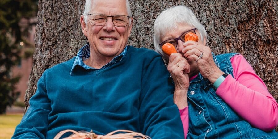 How To Create A Healthy Social Life In Your Golden Years