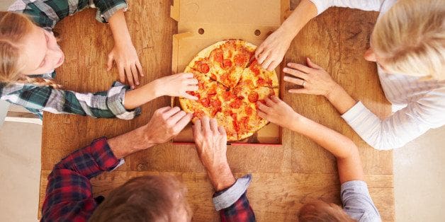 How To Navigate Social Pressure And Judgment While On A Diet