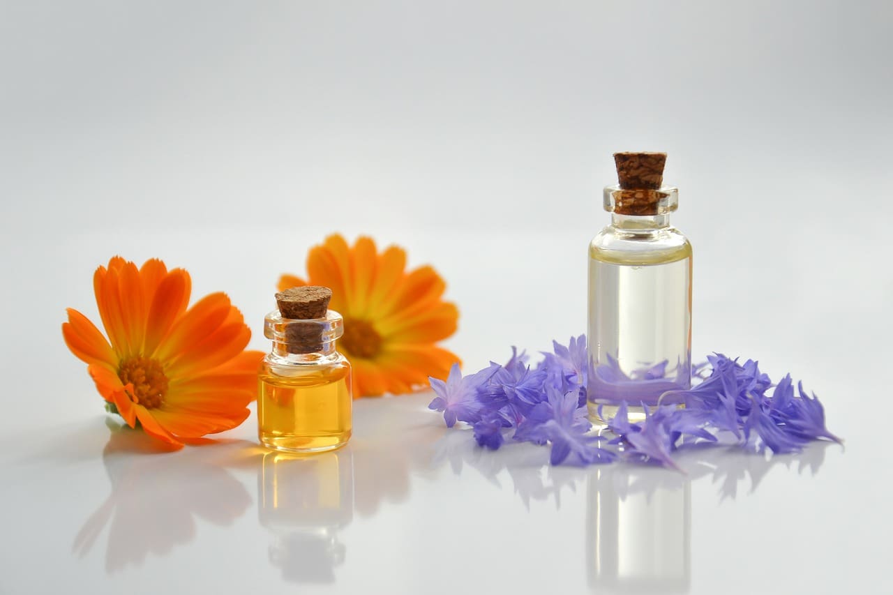 Top 5 Essential Oils For Holistic Healing
