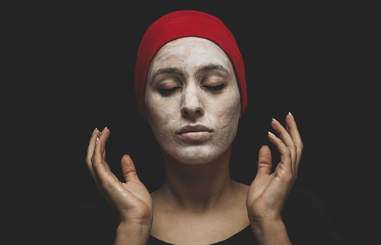 Best Holistic Approaches To Skin Care