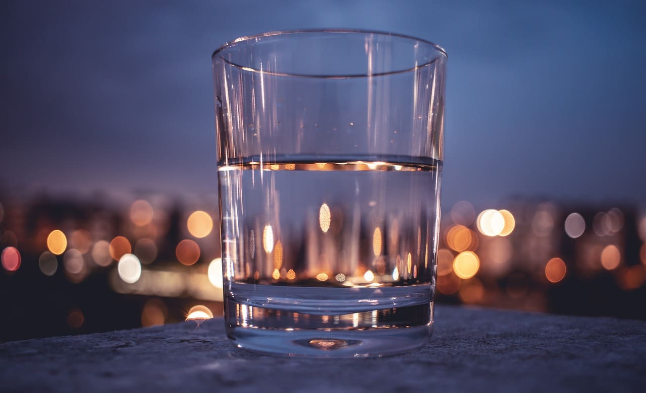 Essential Tips For Staying Hydrated And Maintaining Optimal Fluid Balance Essential Tips For Staying Hydrated And Maintaining Optimal Fluid Balance