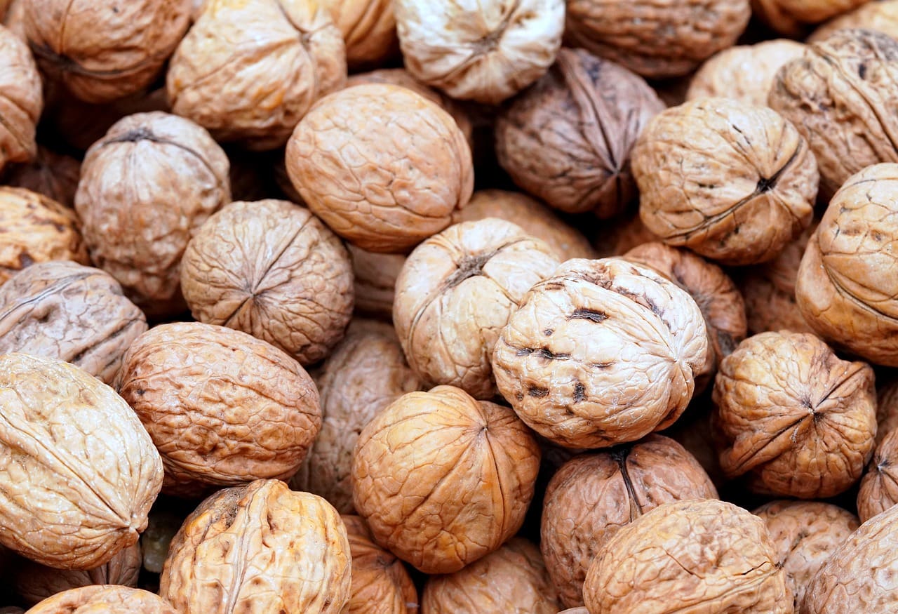 How To Create A Healthy Snack Drawer At Home