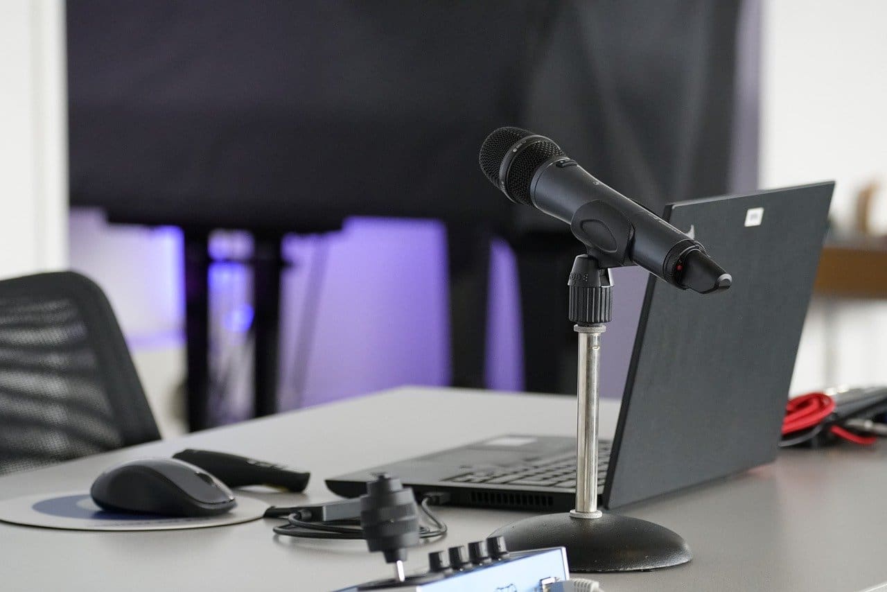 Most Popular Holistic Health Podcasts For Inspiration